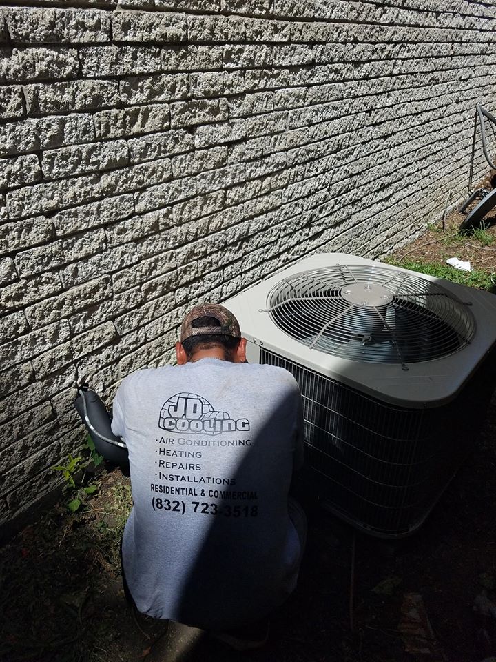 Air Conditioning Repair & Servicing in Houston